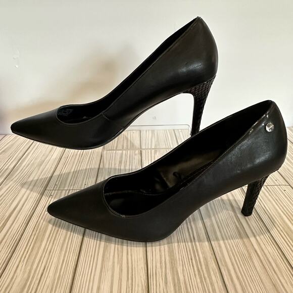 Calvin Klein black Nilly faux leather heels size 9 snakeskin print on heels - Picture 2 of 8